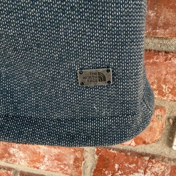 The North Face Women's Dionne jacket size Large - Picture 2 of 8